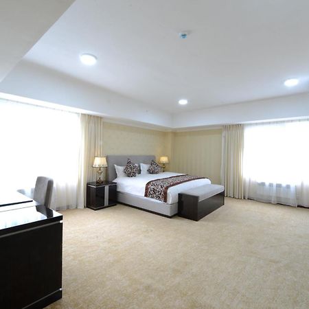 Alpha Hotel อูลานบาตอร์ ภายนอก รูปภาพ